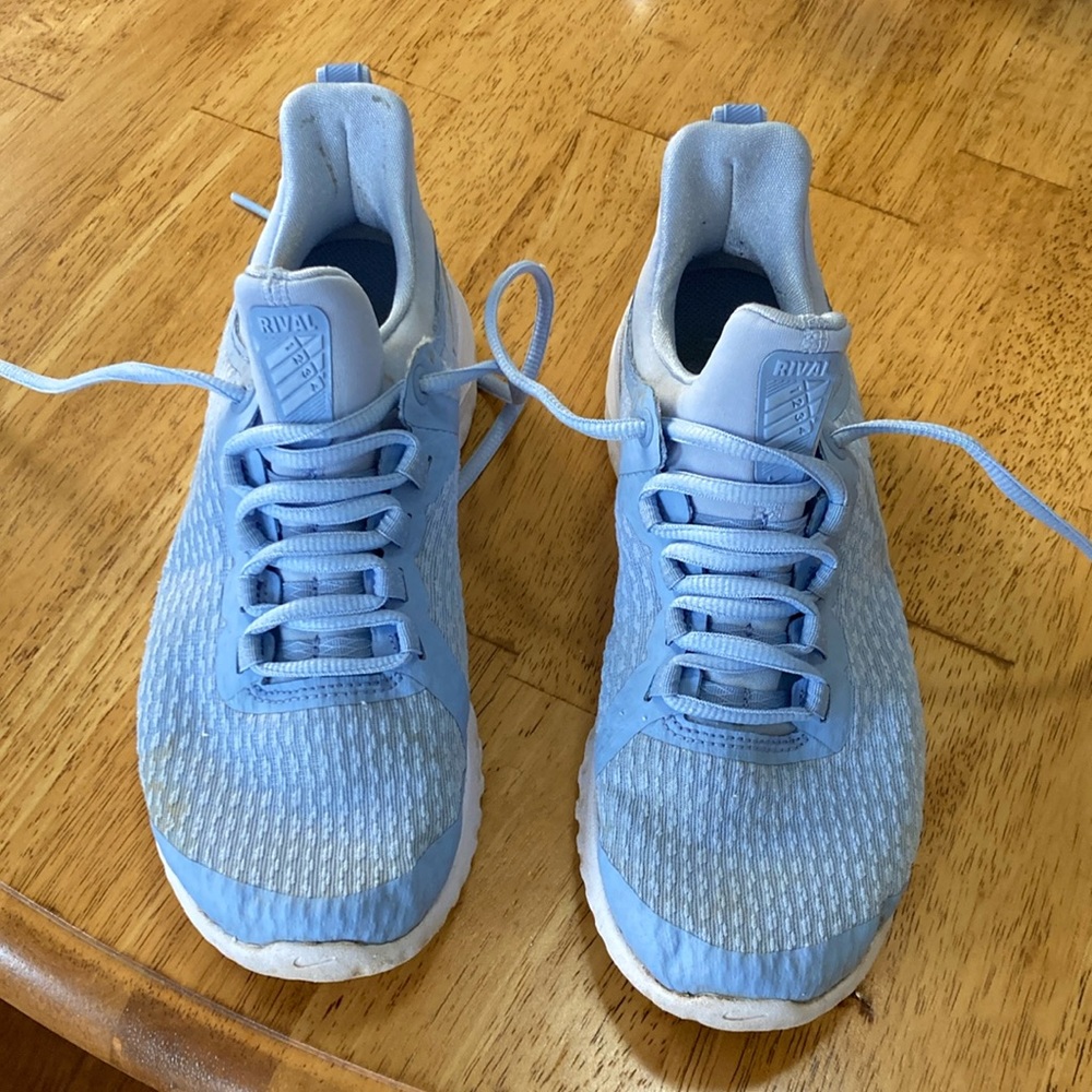 Nike Renew sz 6